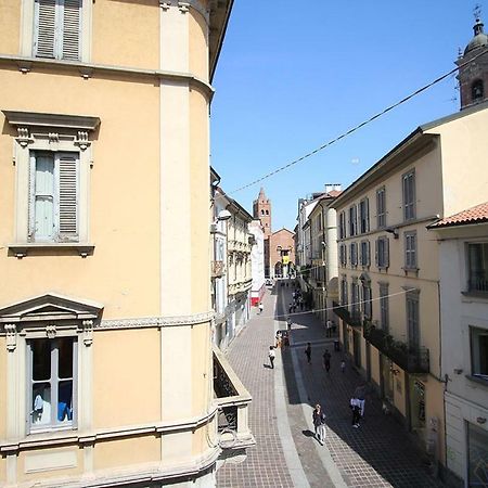 モンツァPiazza Trento 11アパートメント エクステリア 写真